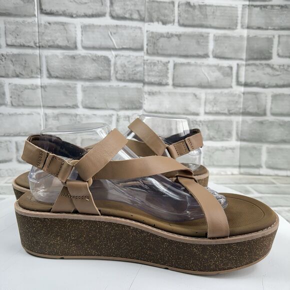 Teva Madera Women's Size 11 Tan Leather Adjustable Platform Cork Wedge Sandals - Picture 3 of 14